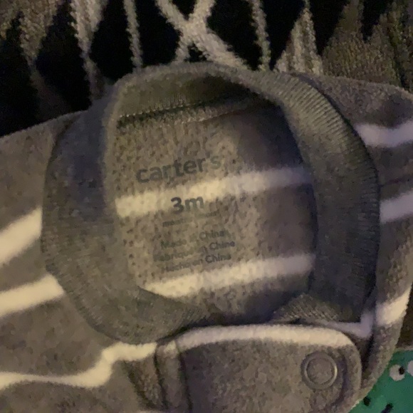 Carter’s baby boy set of 2 footed pjs - Picture 5 of 5